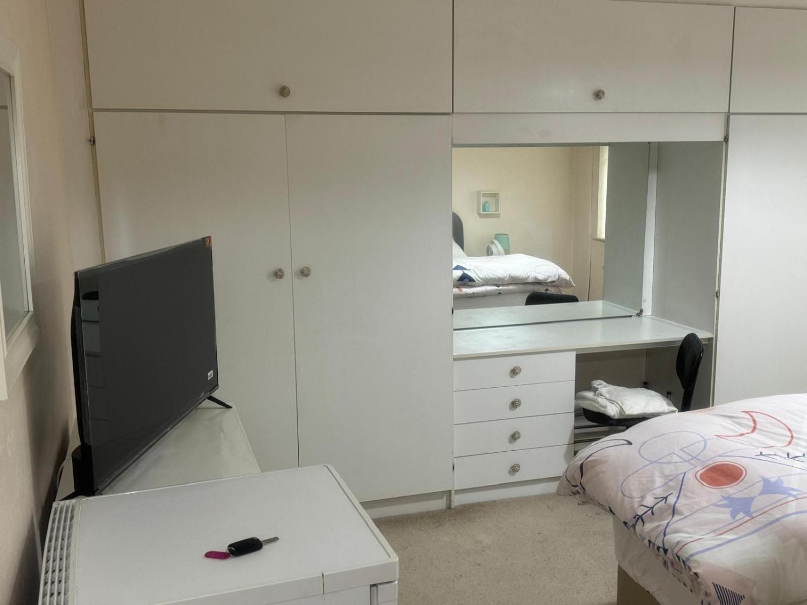 Komegloba Exquisite Room Манчестер Экстерьер фото