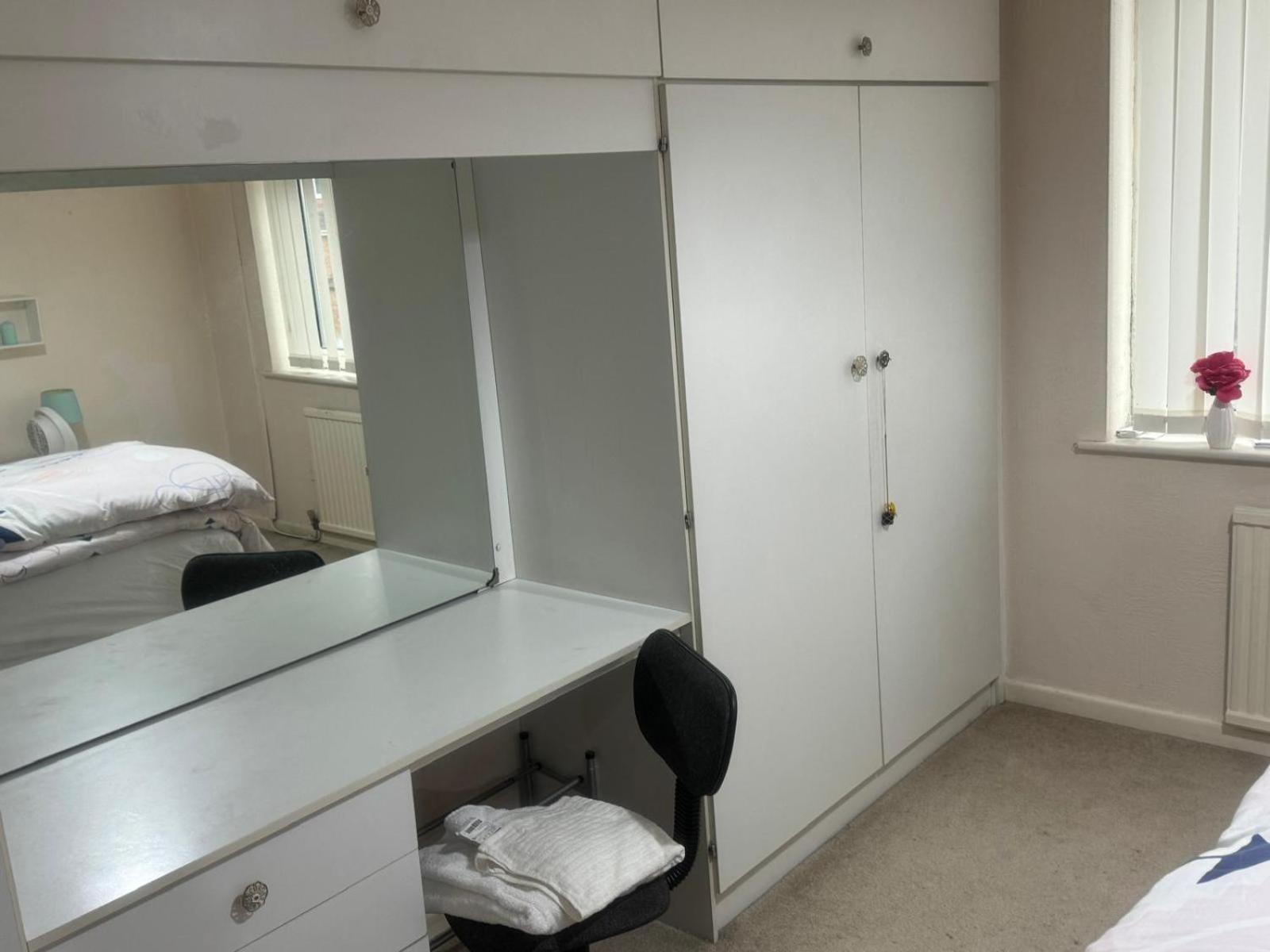 Komegloba Exquisite Room Манчестер Экстерьер фото